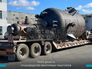 фото реактора вакуумного, емкостного аппрата ВЭЭ в Котласе